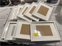 GROUP OF PICTURES FRAMES OF ALL KINDS