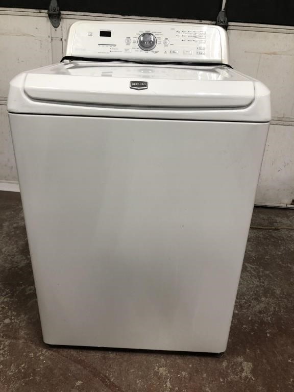 MAYTAG BROVOS QUIET SERIES 300 WASHING MACHINE