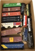 lot of 15 HO Train Cars-Tyco, Atlas, others