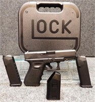 Glock Model G19 9mm Pistol