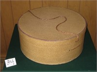 Extra Large Vintage Hat Box…17” diameter X 7” hi