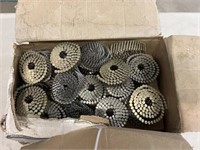 Box of Wire Coil Roofing Nails for Nail Gun