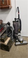 (1) Kirby G6 Vacuum Cleaner w/ Attachments