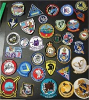 W - LOT OF COLLECTIBLE PATCHES (L60)