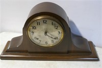 Pequegnat Mantle Clock w/ Key