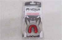 Venum Challenger Adult Mouthguard, Black/Red