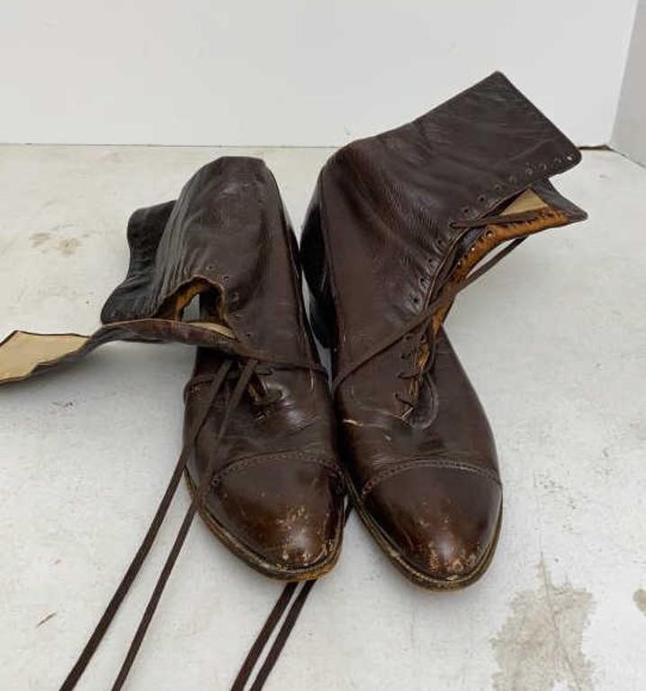 Vtg Victorian Walk Over Ladies Boots