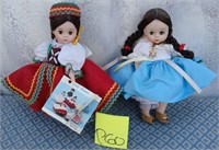 11 - LOT OF 2 COLLECTIBLE DOLLS (P60)