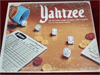 1978 Yahtzee - missing the cup