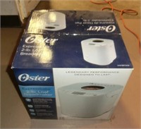 Oster 2lb loaf bread maker new in box