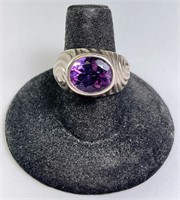Sterling Amethyst Ring 10 Grams Size 7.75