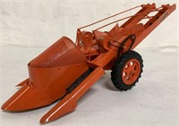 1/16 Weber Case Tractor/2 Row Mounted Corn Picker