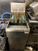 PITCO GAS FRYER 35C, 15.5"