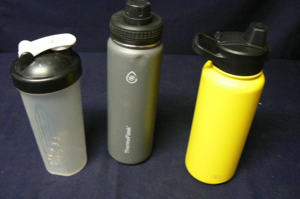 SET OF 3 WATER BOTTLES