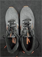 NWT Men's Brooks Running Shoes Sz 12