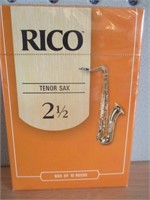 10 Rico Tenor Sax Reeds  2 1/2