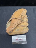 Newnort Baseball Glove