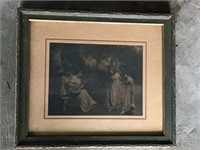 ANTIQUE PICTURE FRAME
