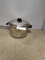 Large pot with lid.