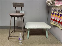 Metal stool with wooden seat. Small grn foot stool