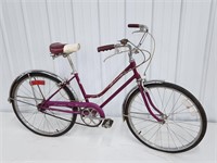 Vintage Schwinn Breeze Deluxe Women's Bike /