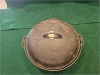 Griswold No 9 Tite Top Dutch Oven