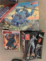 3 PC MODEL TOYS SPOCK GODZILLA WATER DAMAGE BOX