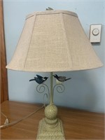 Bird table lamp