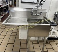 Single Bay Sink with Left Drainboard