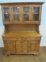 BEAUTFUL YOUNG REPUBLIC MAPLE STEP BACK HUTCH