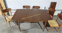 MCM Dining Room Table w/ 5 Chairs & Leaf