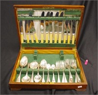 Wood cased canteen English silver plate cutlery