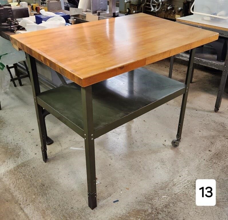 Oak Shop Lay Out Table