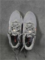 NIB Men's Nike Stroke Renew Run 2 Running Shoe