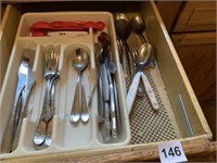 VARIOUS FLATWARE