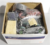 Lot #800 - Box of Die Cast model cars and Parts