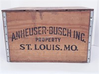 BUDWEISER CRATE WITH LID