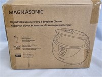 NIB Magnasonic Ultrasonic Jewelry Cleaner