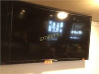 Toshiba 32" Flat Screen TV -  No Remote