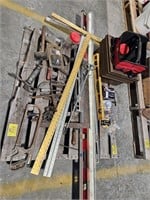 DRY WALL T-SQUARES, LEVELS, DOWELS, HUSKY TOOL