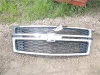 New Front Grill for Suburban or Tahoe