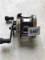 Quantum 381 crankin reel bait caster