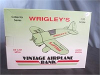 Spec-Cast Diecast 1:32 Wrigley's VTG Airplane