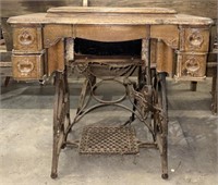Antique New Home Sewing Machine & Table