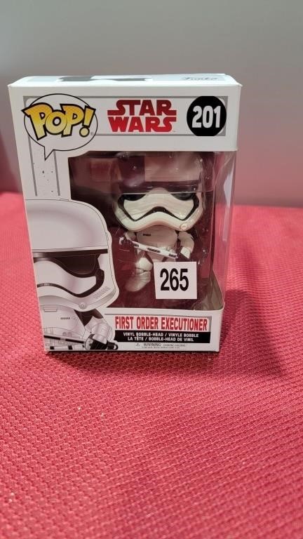 over 500 funko pop figures and loot crates