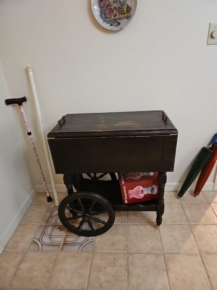 No name Tea cart