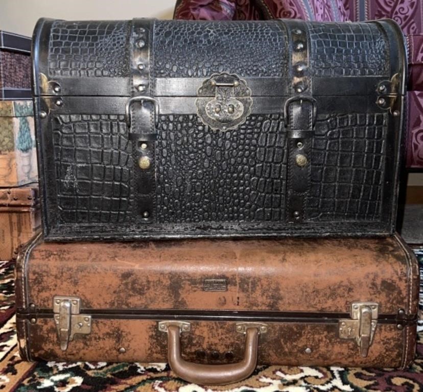 Vtg. Samsonite Suitcase and Black Leather Strap