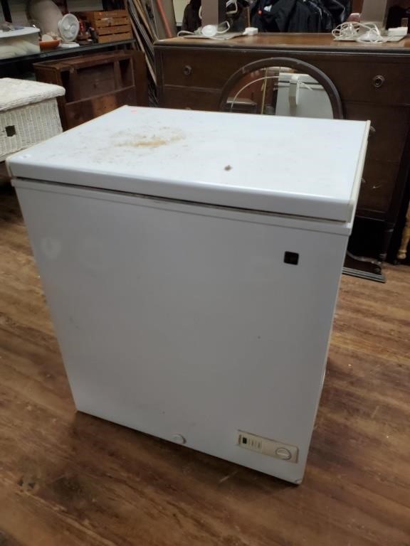 General Electric  Free Standing Freezer-Works
