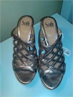 Ladies Shoes  Sofft Wedge Size 9