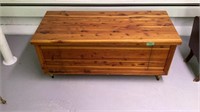 Cedar  chest 4 x 20 x 19